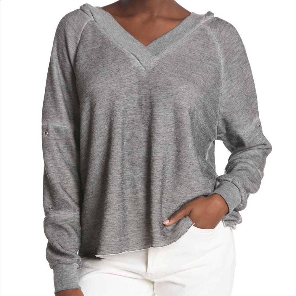 NWT Wildfox Grey Gray Hooded Top Sweater S - Picture 9 of 9